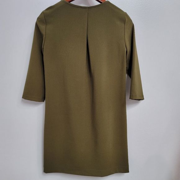 Trina Turk olive green half zip 3/4 sleeve dress size 2. - Picture 3 of 6
